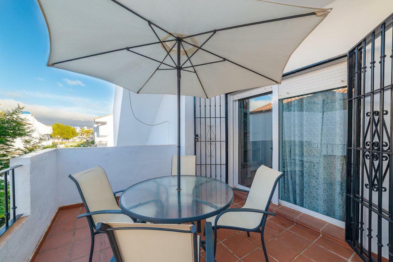 Apartamento En Urbanizacion Hacienda Golf Islantilla Isla Cristina Eksteriør billede